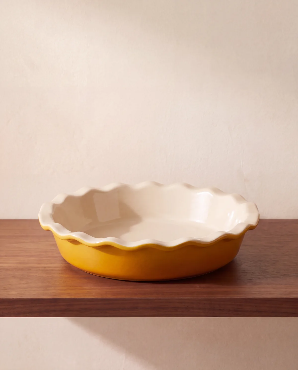Stoneware Pie Dish, 9 in